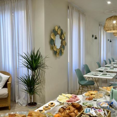 Hotel Bel Sit Alassio Buitenkant foto