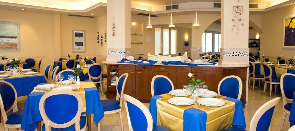 Hotel Bel Sit Alassio Buitenkant foto