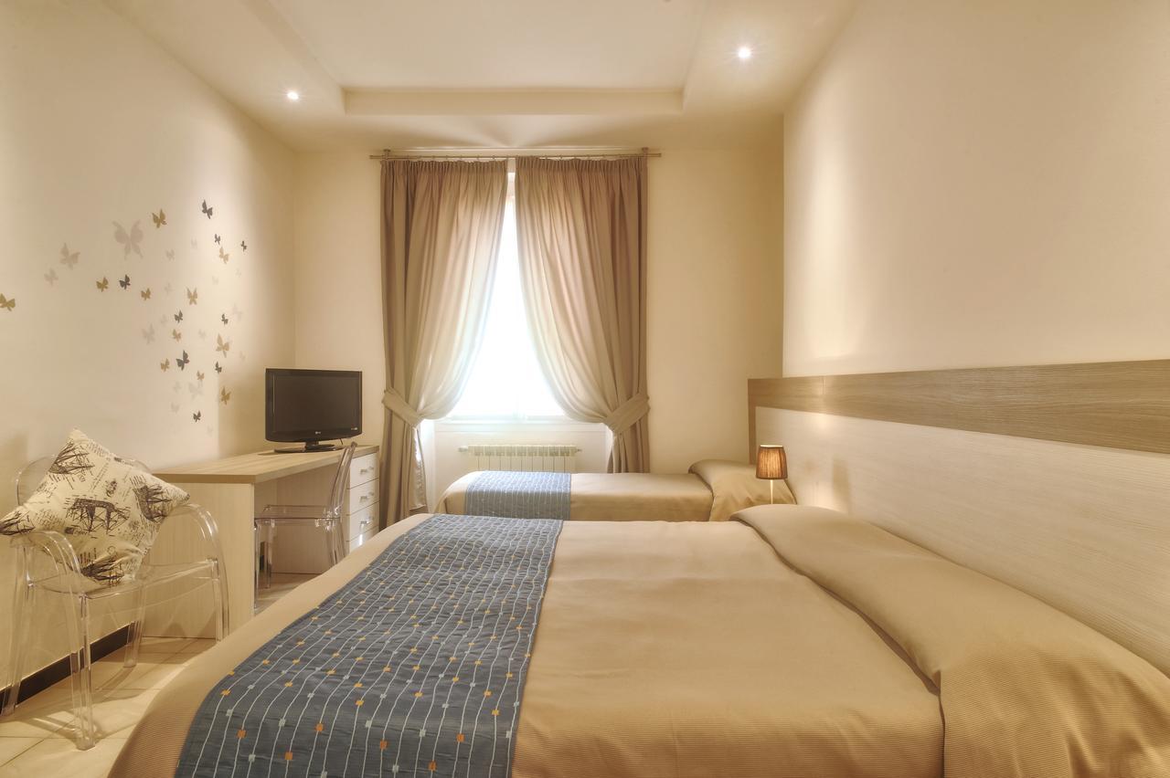 Hotel Bel Sit Alassio Buitenkant foto
